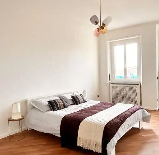 - Stazione Apartment *