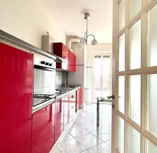 - Stazione Apartment Milan