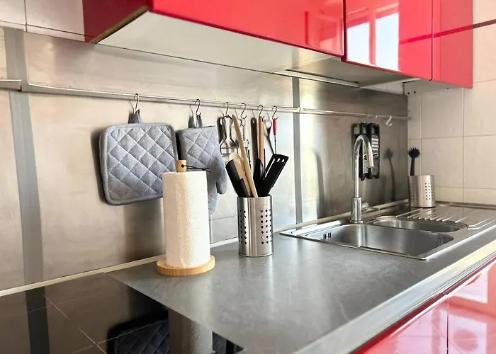 - Stazione Apartment